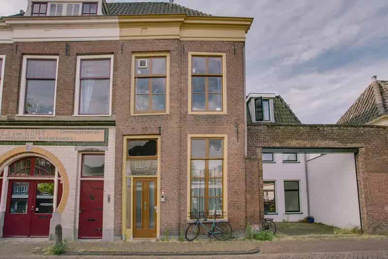 Studio Leiden Centrum - Monumentaal Pand - Hoog Plafond