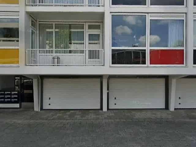 Appartement te huur Amsterdam Zuid 2 slaapkamers 2 balkons