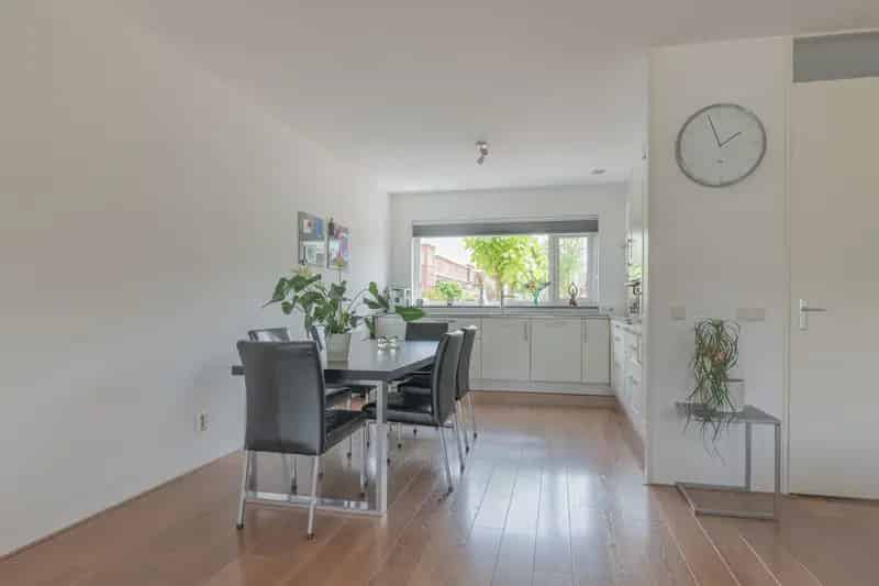 Huis te koop Houten 4 slaapkamers tuin zonnepanelen