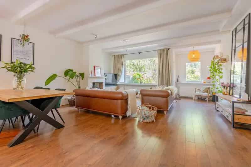 Herenhuis Rotterdam 5 slaapkamers 2 badkamers Tuin