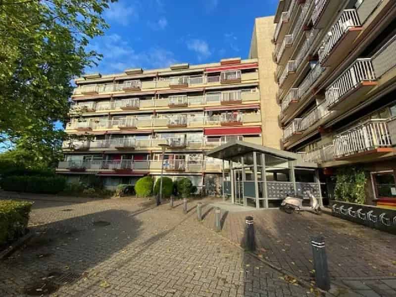 Appartement 55+ Stedumhof 126: Lift, Winkels nabij, 2 Bewoners