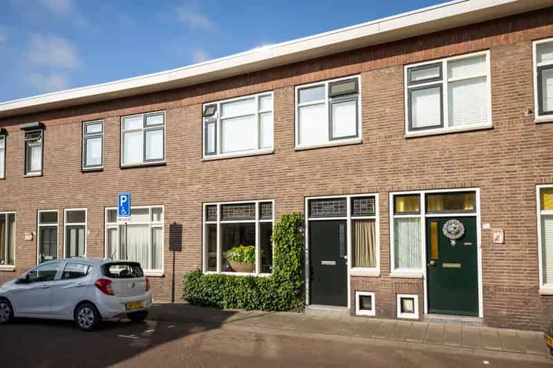 Jaren 20 Tussenwoning Deventer Gerenoveerd Authentiek Luxe
