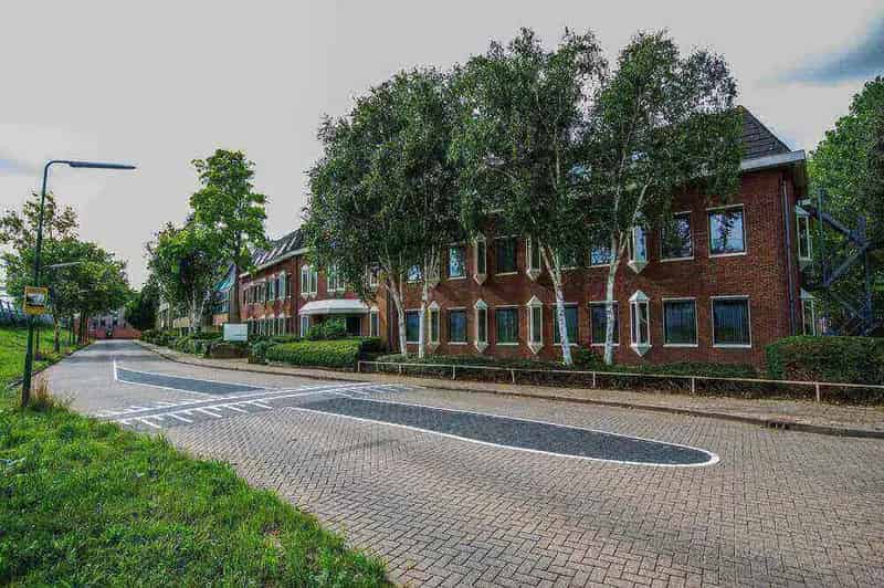 Kantoorruimte Huren Houten - Representatief en Betaalbaar