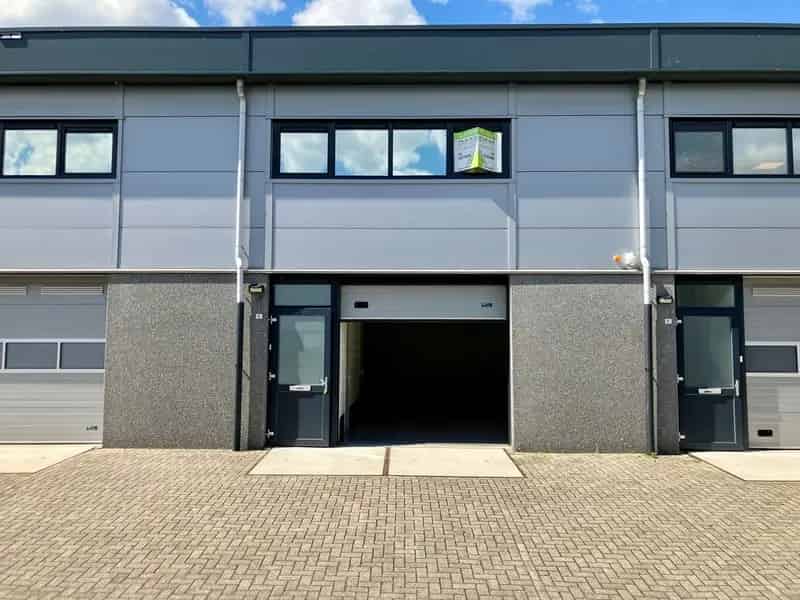 Bedrijfshal te Huur Zeewolde 165m2