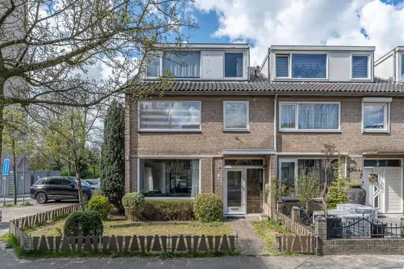 Ruime Hoekwoning Overvecht 4 slaapkamers 2 garages