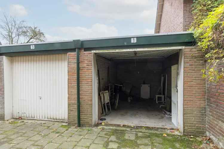 Utrecht Zuilen: Royale Bovenwoning 3 Slaapkamers Garage Balkon