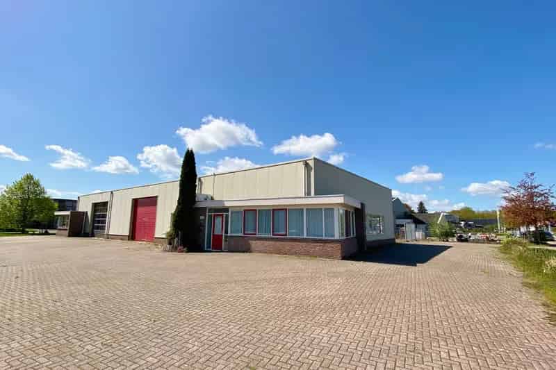 Bedrijfshal te huur Eelde 345m²