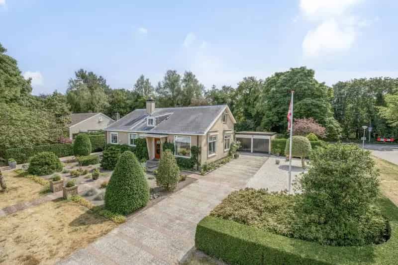 Luxe Villa Alkmaar Zuid 1001m2 Perceel Dubbele Garage 4 slaapkamers