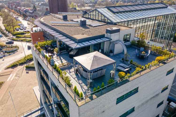 Penthouse te koop Naaldwijk 190m2 Dakterras 166m2