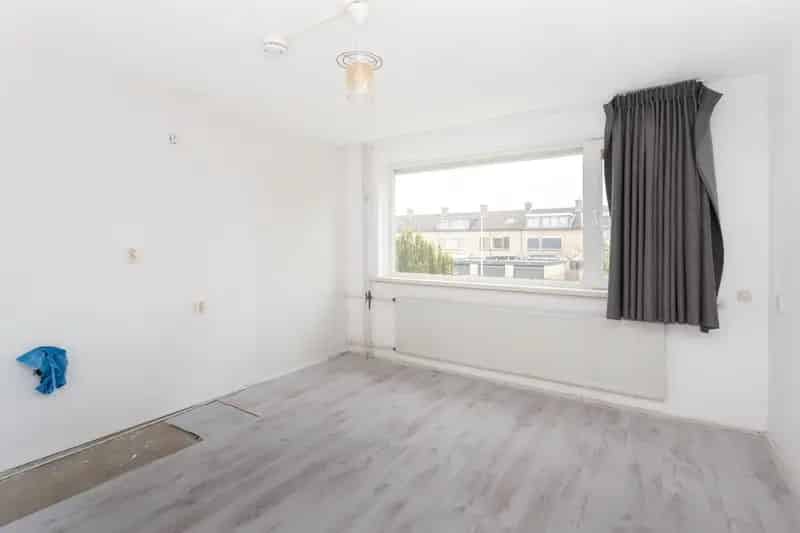 Ruime 6-kamer Eindwoning Overvecht Grote Garage 5 Slaapkamers