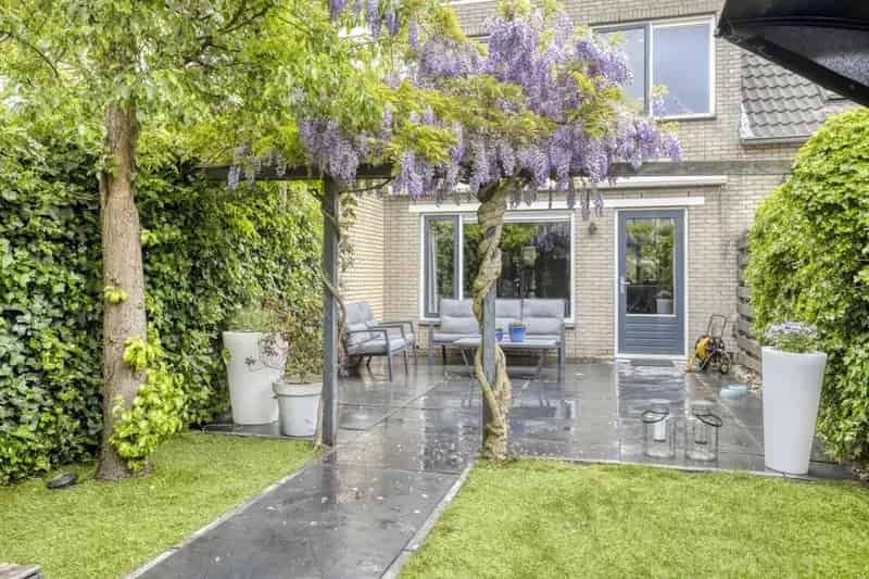 4 Slaapkamers Familiewoning Westwijk Nabij Amsterdam