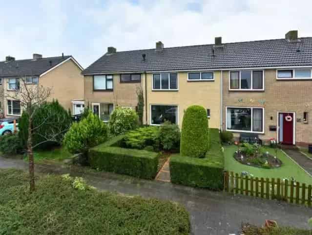 Eengezinswoning Wijdenes - Ruime Tuin en 3 Slaapkamers