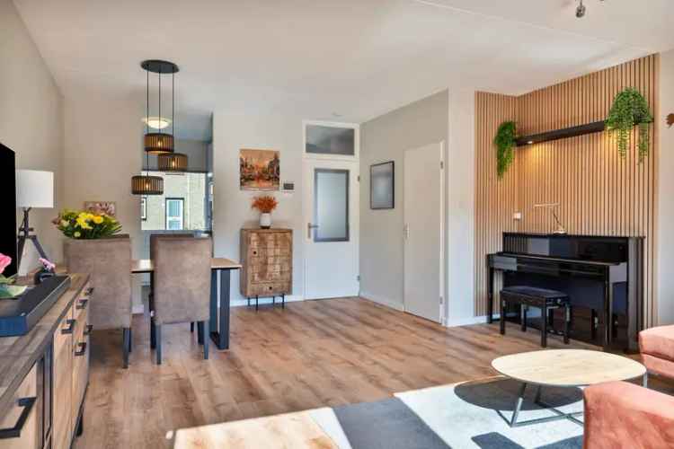 Huis te koop: Ds. C. Spoorlaan 42 2631 DC Nootdorp 