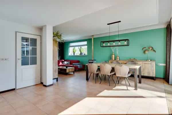 Ruime gezinswoning 4 slaapkamers tuin Houthaard