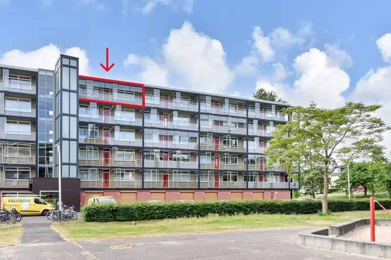 Appartement 3 slaapkamers Pijnacker  Balkon 19m2  Instapklaar