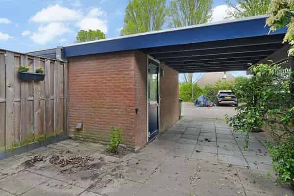 3 Slaapkamers Een gezinswoning te koop in Vlissingen