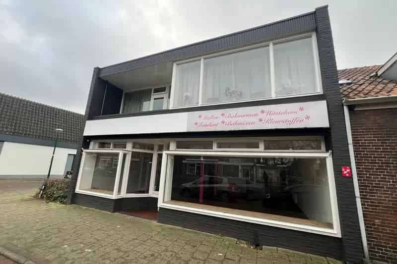 Winkelruimte te huur Veenendaal Zandstraat 200m2