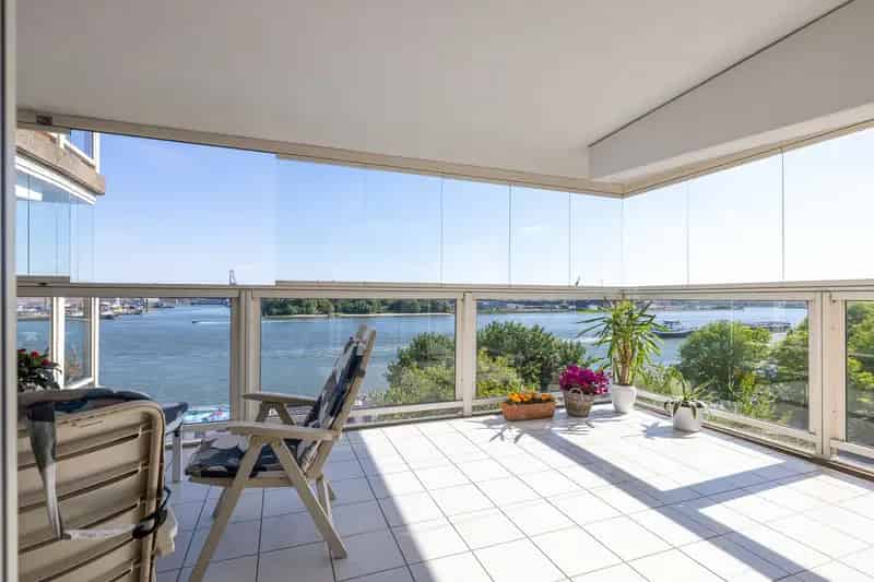 Luxe appartement Schiedam 123m2 3 slaapkamers 2 badkamers Maas uitzicht
