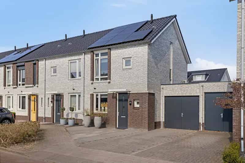 Ruime Hoekwoning te Heesch 4 slaapkamers A label