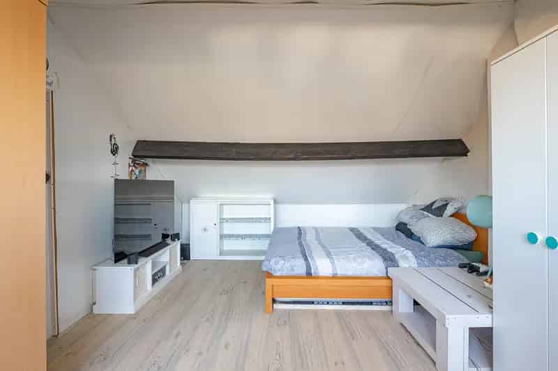 Ruime Tweekapper 4 slaapkamers Geleen
