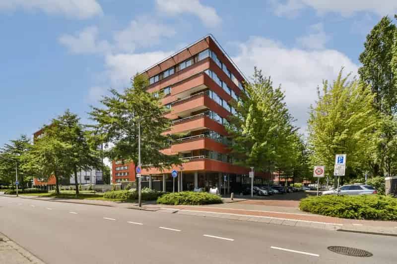 3-kamer appartement Amstelveen Ruim Balkon Garage Nabij Stadshart