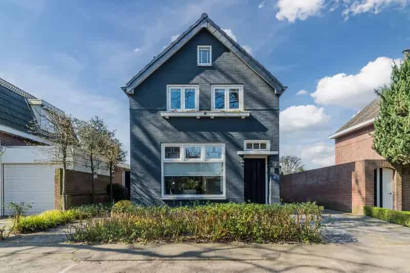 Royaal gerenoveerd jaren 30 huis te Oisterwijk - Bijna 200m2
