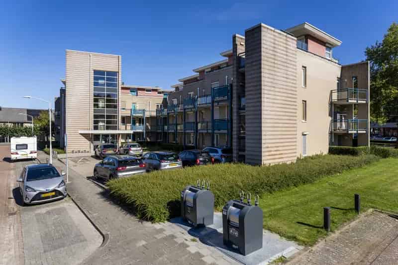 Seniorencomplex 55plus nabij supermarkt en snelweg