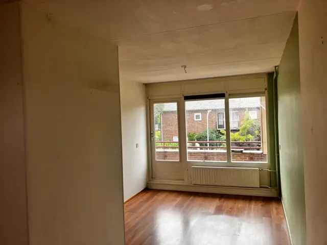 Tussenwoning Bennebroek 5 Kamers 94m2