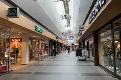 114-243 m2 Winkelruimte te Huur Helmond Elzas Passage