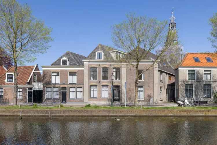 Herenhuis Weesp Oudegracht 303m2 Gemeentelijk Monument