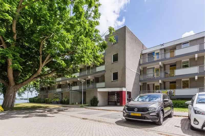 Ruim 3 Kamer Appartement Weerwater Almere 98m2