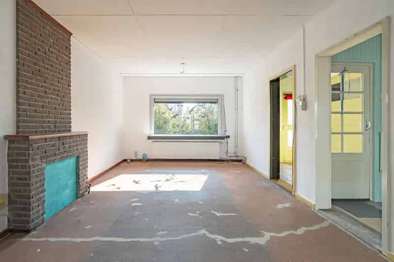 2 Onder 1 Kapwoning Geleen Garage Smeerput Bergingen
