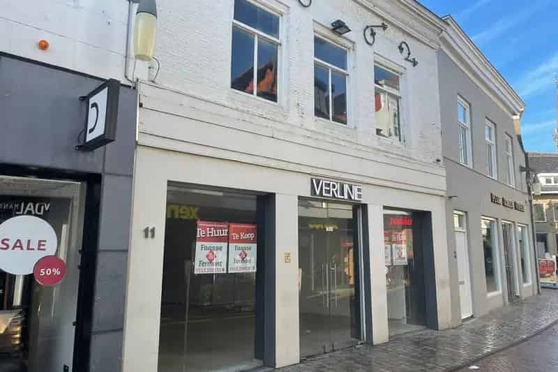 Winkelruimte met Bovenwoning te Koop in Goes Centrum Ideale Locatie