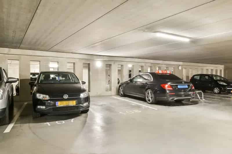 Amsterdam Noord Appartement 2 kamers 46m2 Balkon Parkeerplaats
