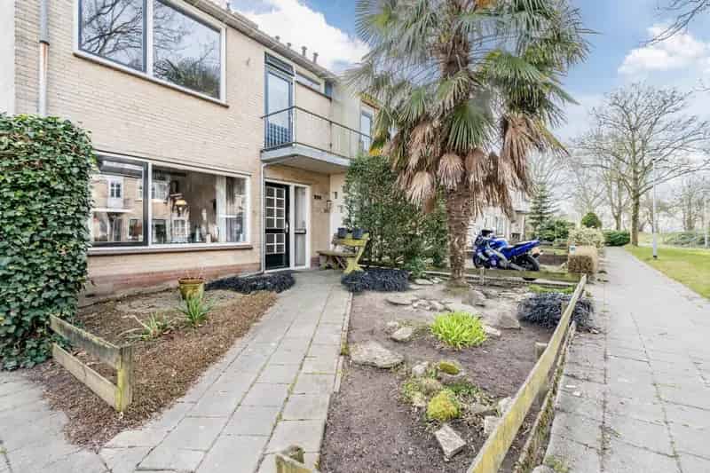 Ruime Eindwoning nabij Park 3 slaapkamers Bovenkarspel