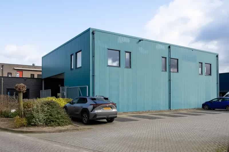Bedrijfshal te Huur Almelo Twentepoort West