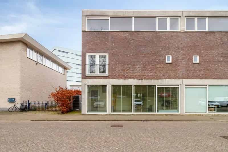 Kantoorpand Schiedam Haven 240m2 te koop