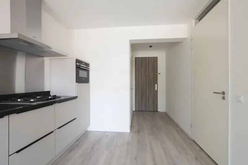 Appartement Oude Haagweg: Modern appartement met open keuken
