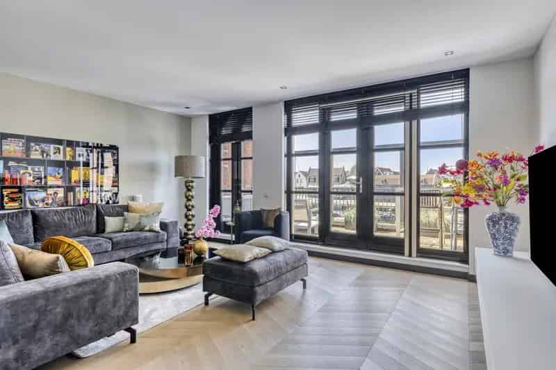 Luxe Havenwoning Spakenburg Dakterras Garage
