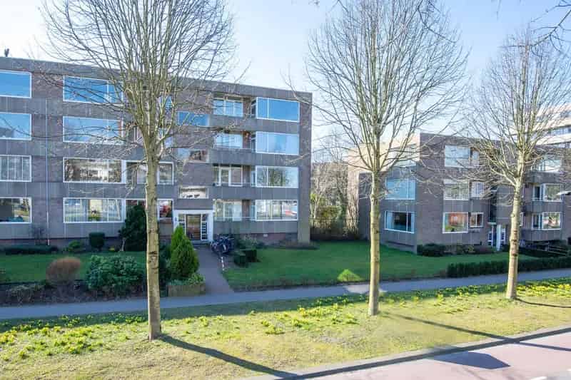 Appartement te koop Nijmegen Centrum 96m2 2 Balkons gerenoveerd