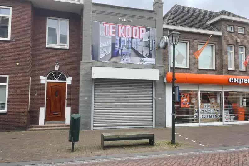 Winkel en Woning te Koop Kaatsheuvel Centrum