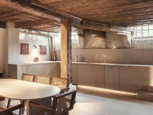 Grachtenhuis te huur Amsterdam 3 slaapkamers 2 badkamers
