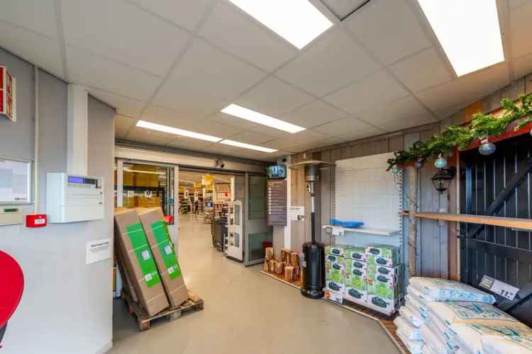 Belegging Lelystad | Zoek beleggingen te koop: Schroefstraat 8 8223 ED Lelystad [funda in business]