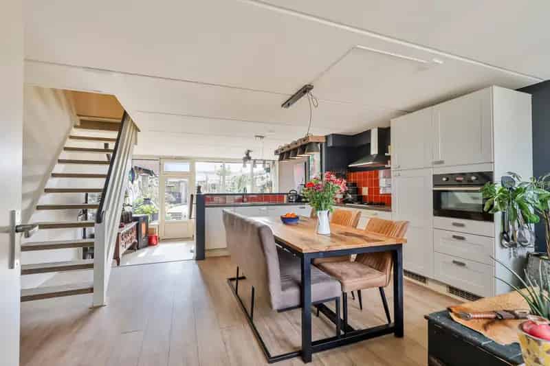 Huis te koop Huissen: Sfeervolle woning nabij groen