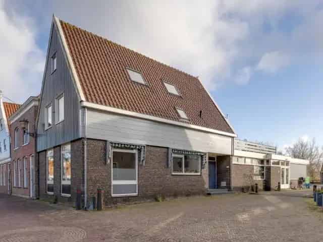 Huis te huur De Rijp: 185m2 Grachtenpand met Dakterras