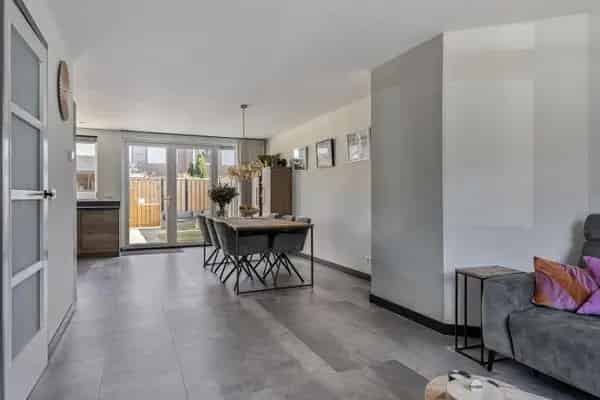 Ruime Tussenwoning met Luxe Afwerking en Energielabel A