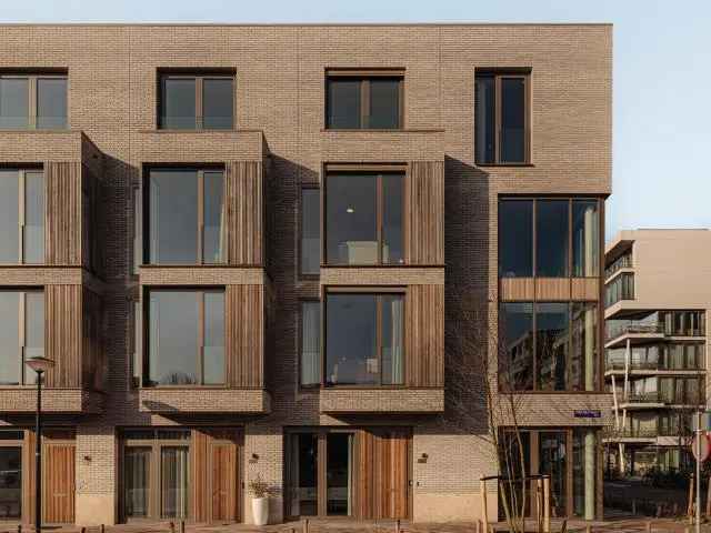 Luxe Familiewoning Amsterdam Oost 203m2 3 slaapkamers 2 badkamers