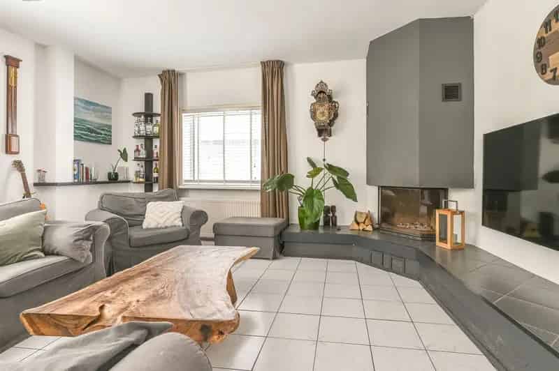 Ruim 4 Kamer Appartement Beverwijk Met Enorm Dakterras