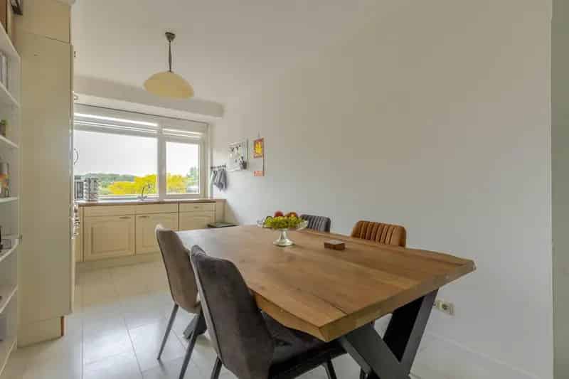 3 Kamer Appartement Rotterdam Zuidwijk Nabij Metro Slinge