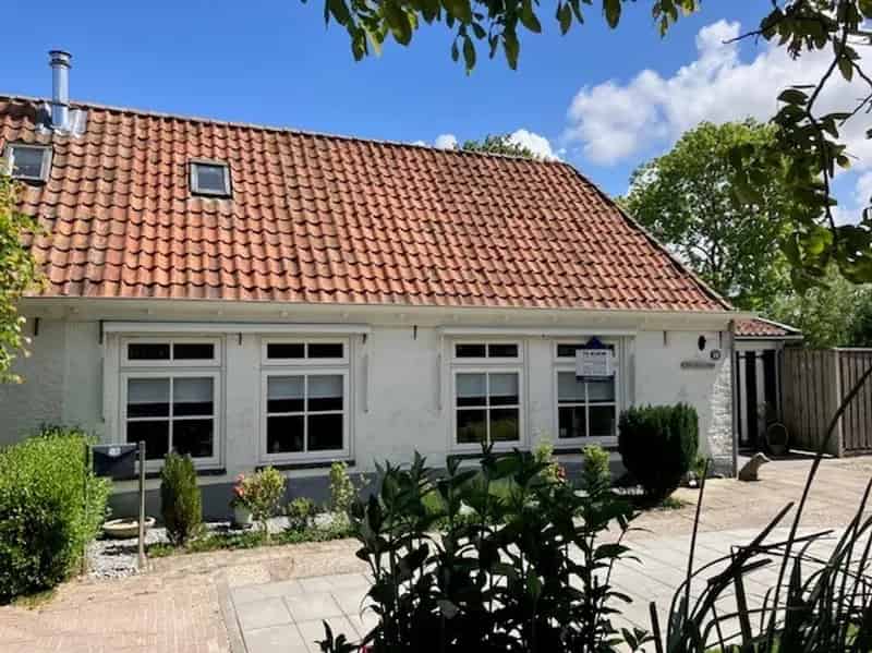 Huis Te Koop , 18, Dorpsstraat, Schraard, Fryslân